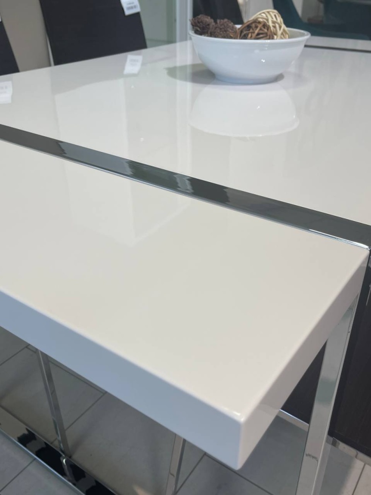 Стол HALMAR_SIGNAL LION