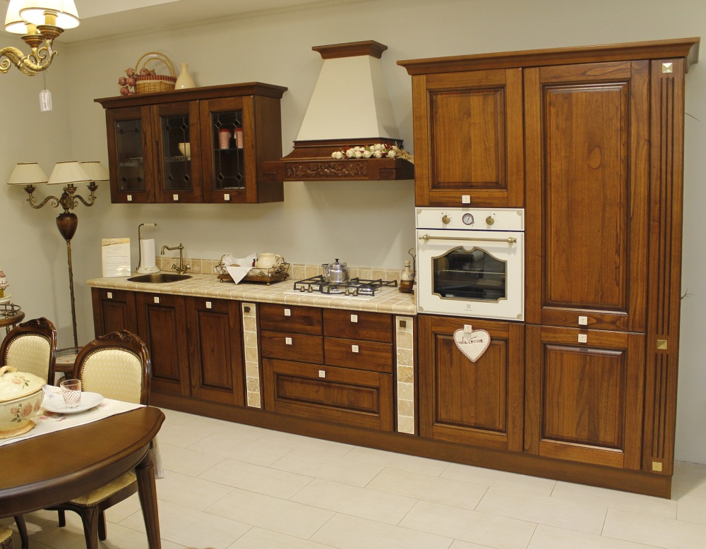 Деревянная кухня купить Laura Италия LUBE cucine в Пластуновской